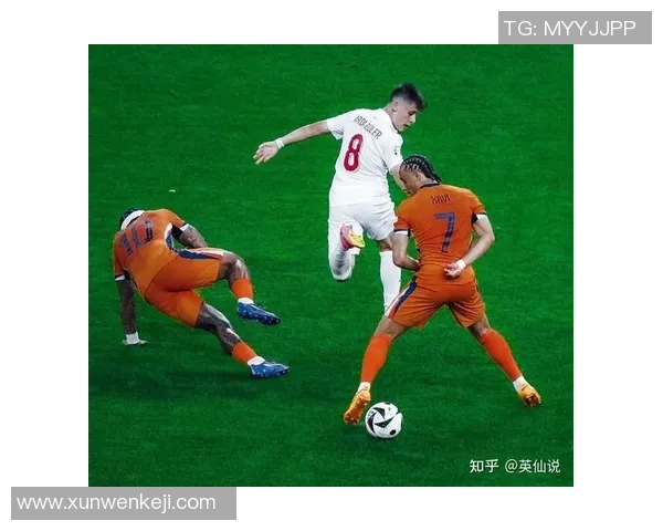荷兰队与卢森堡展开激烈对决谁能在这场比赛中笑到最后