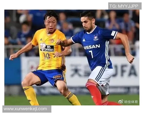 长崎航海与冈山绿稚的激烈对决展现足球魅力与团队精神